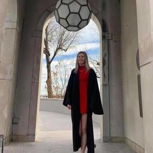 Meet your Posher, Taylor